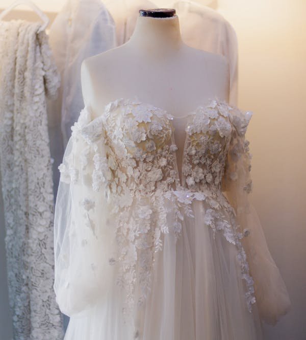 Robe de mariée Wilderly : élégance bohème pour votre grand jour